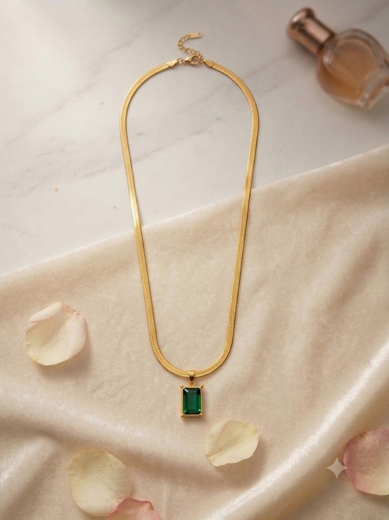 Green Crystal Penant in Snake chain