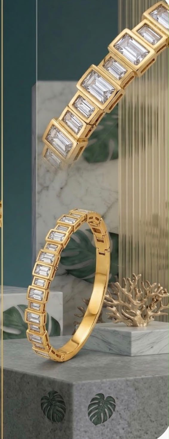 Block crystal bangle