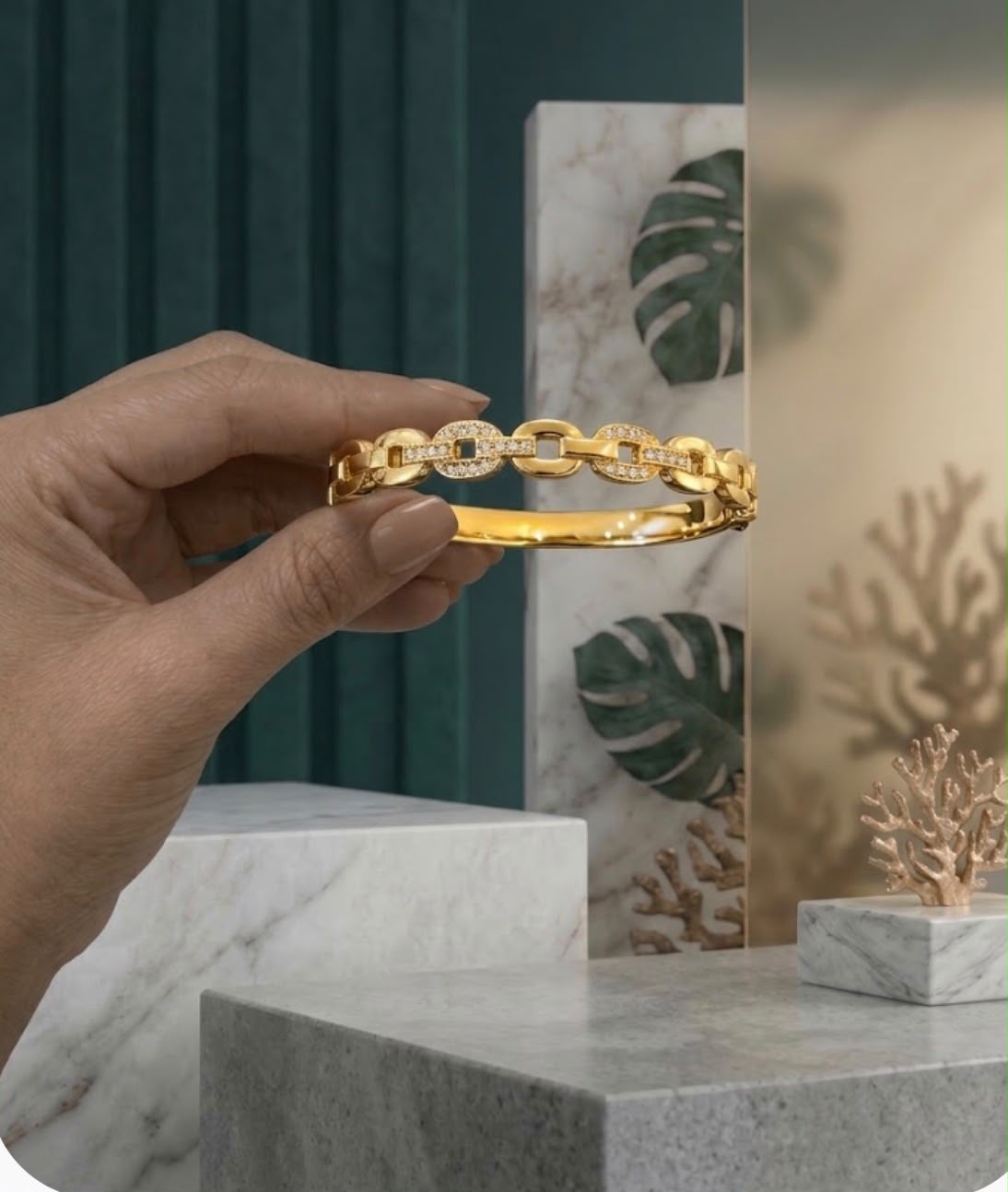 Stoned chain link  bangle